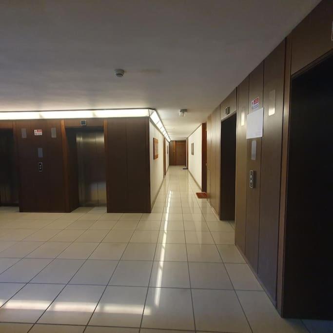 15, Con Posto Auto Apartment Genoa