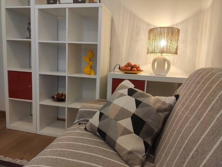 15, Con Posto Auto Apartment